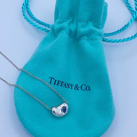 Authentic Tiffany & Co Elsa Peretti Sterling Sliver Small bean Necklace - Picture 4 of 11